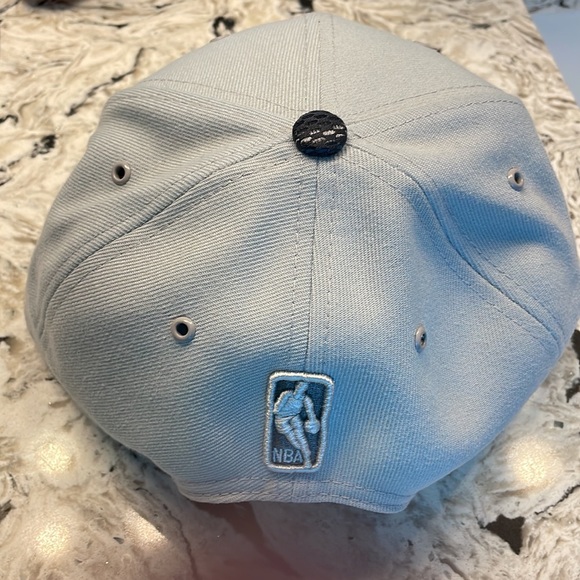 Atlanta Hawks hat - Picture 3 of 4